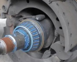 兴义铸件铸造厂介绍下刹车盘磨损更换标准